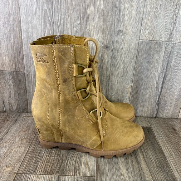 Sorel Joan of Artic Wedge lll W 8 Brown Buckle Lace Up Suede Bootie Distressed - Picture 2 of 8
